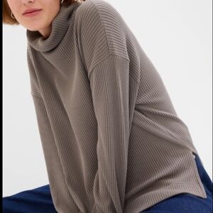 Gap Waffle Knit Turtlneck